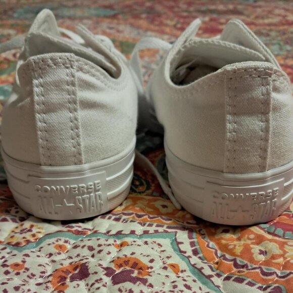 CONVERSE LOW TOPS CANVAS WHITE MONOCHROME ALL WHITE MENS 5.5 WOMENS 7.5 NEW - Picture 9 of 9